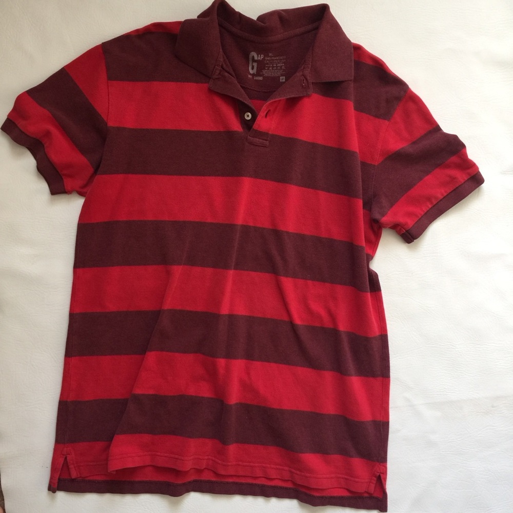 GAP Men’s Striped Polo